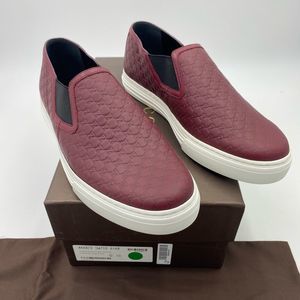 Men’s Gucci monogram mini GG slip on sneakers size 10 made in Italy
